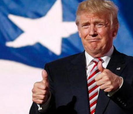 特朗普又在网上瞎吹牛了,30日一早他兴冲冲发文炫耀和韩国的“世纪大合作”,说对方