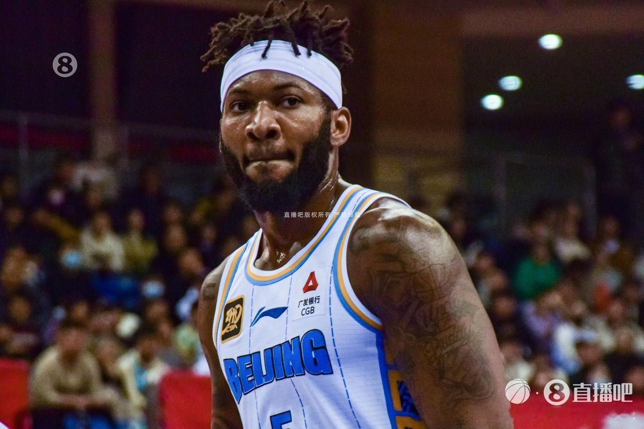 杰曼晒北汽给他安排的公寓，随便200多平方米大，这不是别的外援能享受吧？北