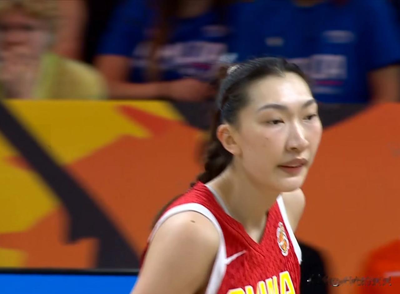 中国队71:51高调拿下意大利，小组第二，昂首出线。今天中国队打出了本次世