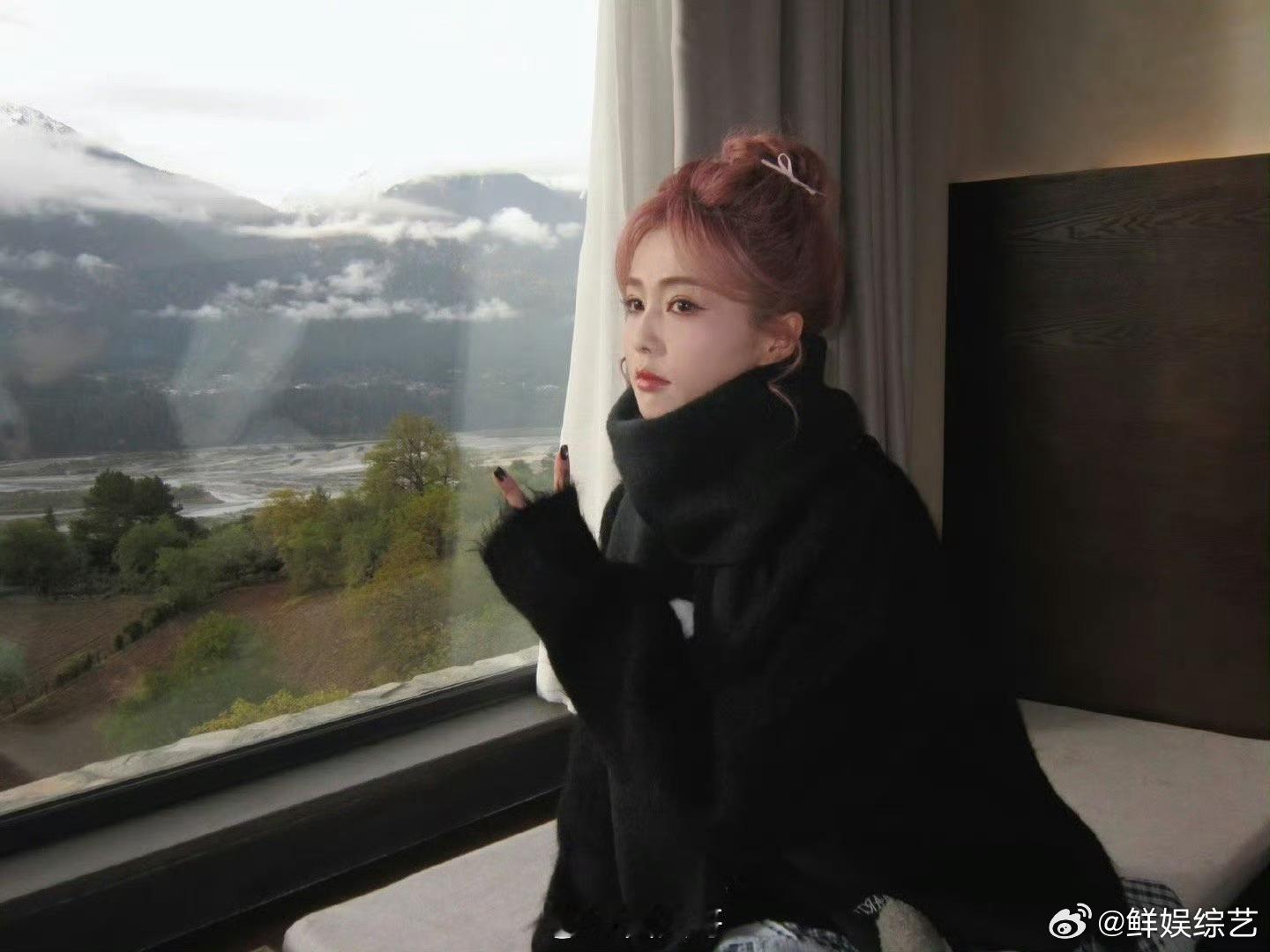 白鹿王鹤棣打拳击这是在干嘛哈哈哈哈