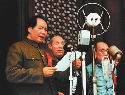 抹黑领袖、否定思想、拒绝旗帜：本质是同一伙人，人民一眼就能看清当今社会总有一