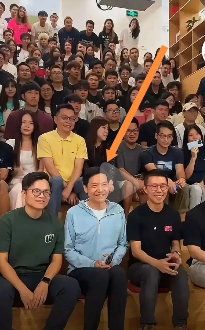 据说这便是车评界大名鼎鼎的“四大天王”了。常言道“术业有专攻”，这四位的“分工