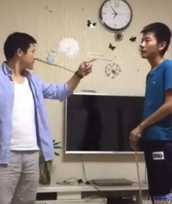 孩子成年了，该不该管他的人生大事？应该管、必须管，若大人眼睁睁看着孩子往坑里跳