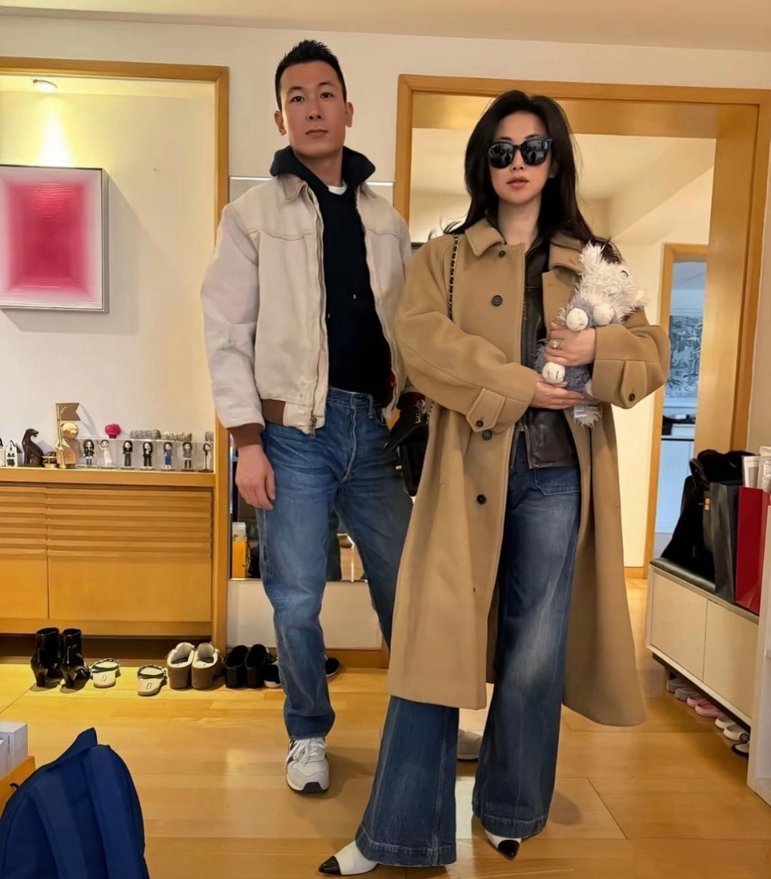 朱珠这家看着好乱啊。