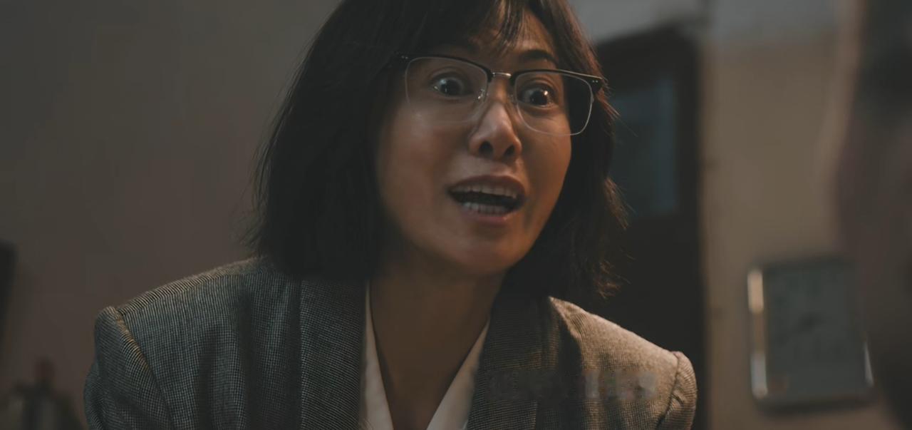 《交锋》：李凤歌确定是内鬼！一个电话暴露真相！之前，每次出事前都能看到李凤歌