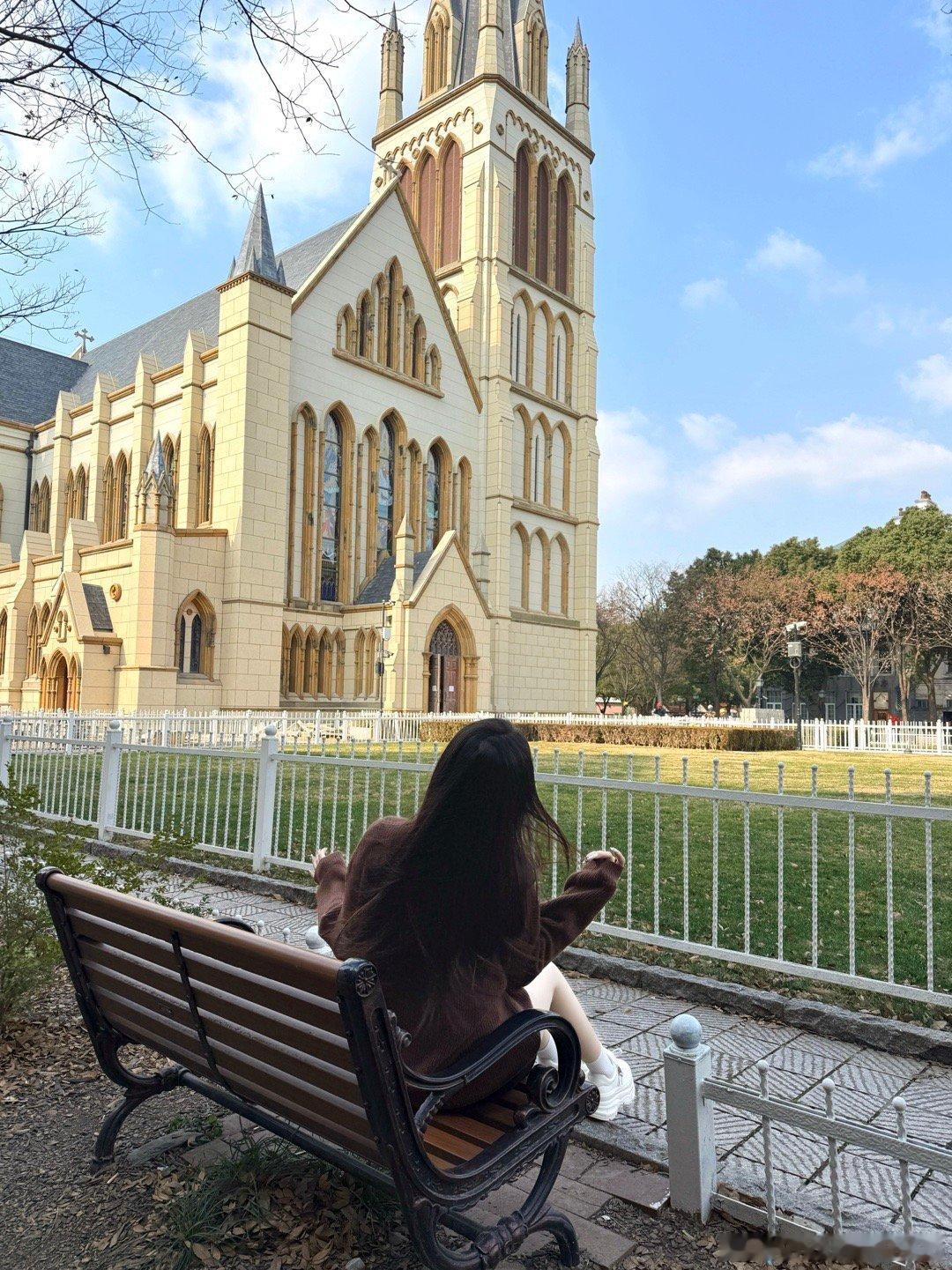 沪上海·泰晤士天主堂