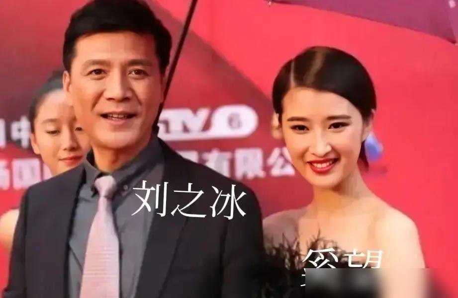 刘之冰真“狠”！硬是把继女奚望，用23年砸成了华鼎奖影后。一出道，奚望就被