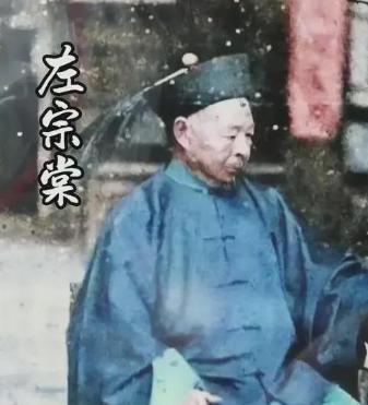 1859年，咸丰皇帝下旨将左宗棠斩首示众，湖北巡抚胡林翼对左宗棠说：“皇命难违，