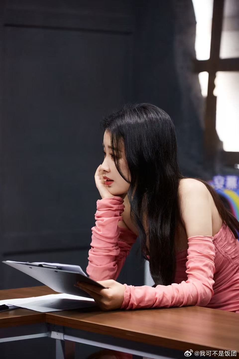 终于等到孙怡上浪姐了谁能不期待孙怡上浪姐！颜值身材都是顶配，温柔又有气场，这次一