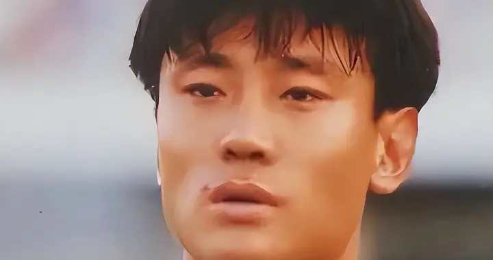 高峰儿子逆袭给母亲那英争光，十年抛弃终自食其果