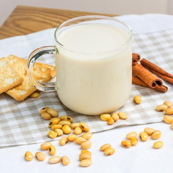 豆浆+六千步，七旬老人血糖稳当当！我最近有个控糖新发现！以前早上喝牛奶，血糖