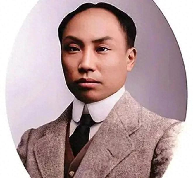 我党最高领导人历任名单详细整理，首任书记是陈独秀，第六任则是毛主席，具体你了解多