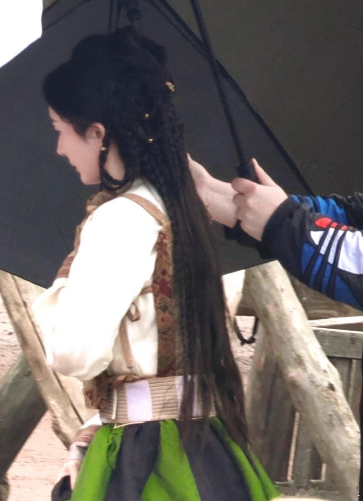 江山大同的鲜卑族造型，辫子编的还都挺有审美的。