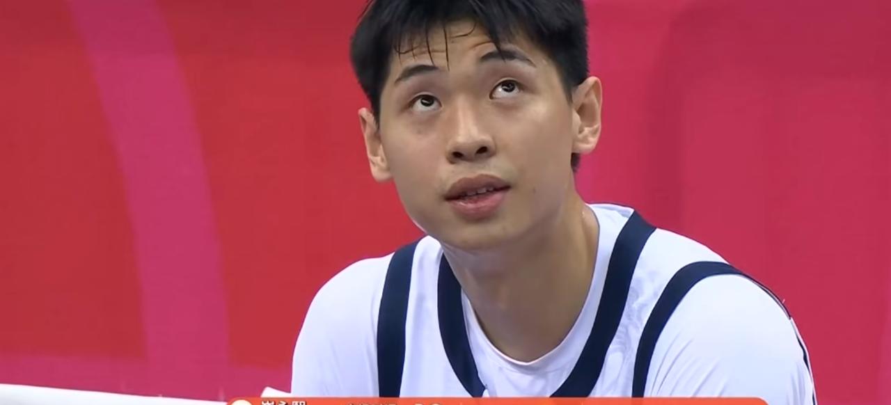 4月8日晚这场广东男篮110：105战胜青岛男篮的比赛太精彩了！广东双子星徐杰和