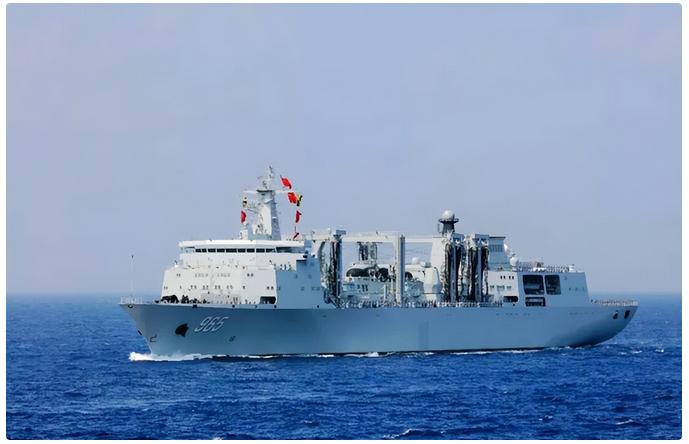 对于中国海军来说，海外军事基地仍然具有巨大的价值。第一，没有海外基地的舰队