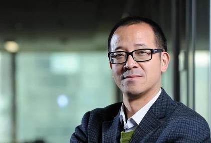 善良真可以保命！1998年，俞敏洪遭入室抢劫220万，有个抢匪怕事情败露，临走时