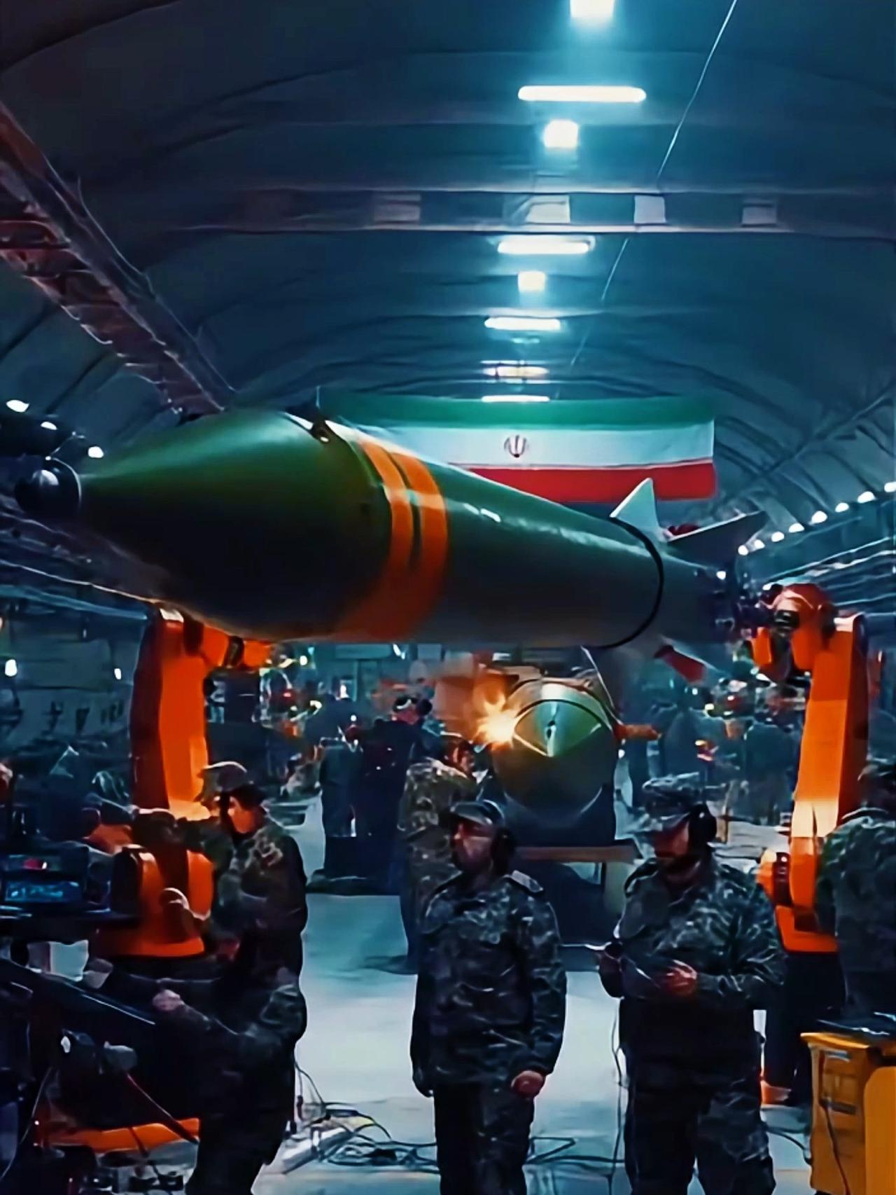 美国报道称，美方花费大量时间分析中国导弹发射基地及生产基地情况，最终得出：中国火