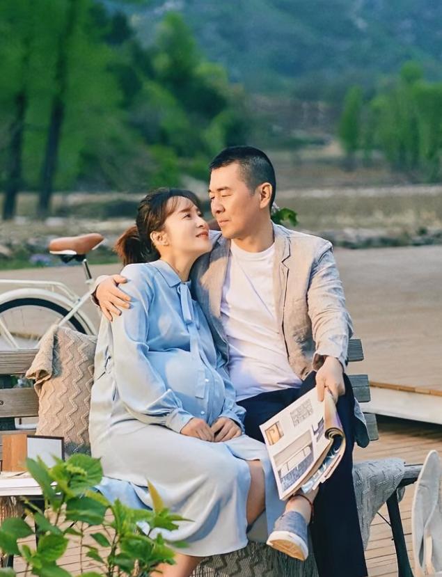 56岁的陈建斌，给所有男人提了个醒，你可以丑，你可以邋遢，但是有一点，你一定