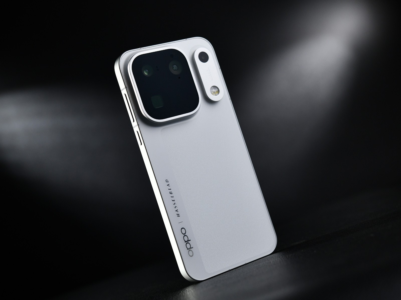 影像旗舰手机推荐哪款? 华为Mate 90 Pro Max典藏版+FAQ