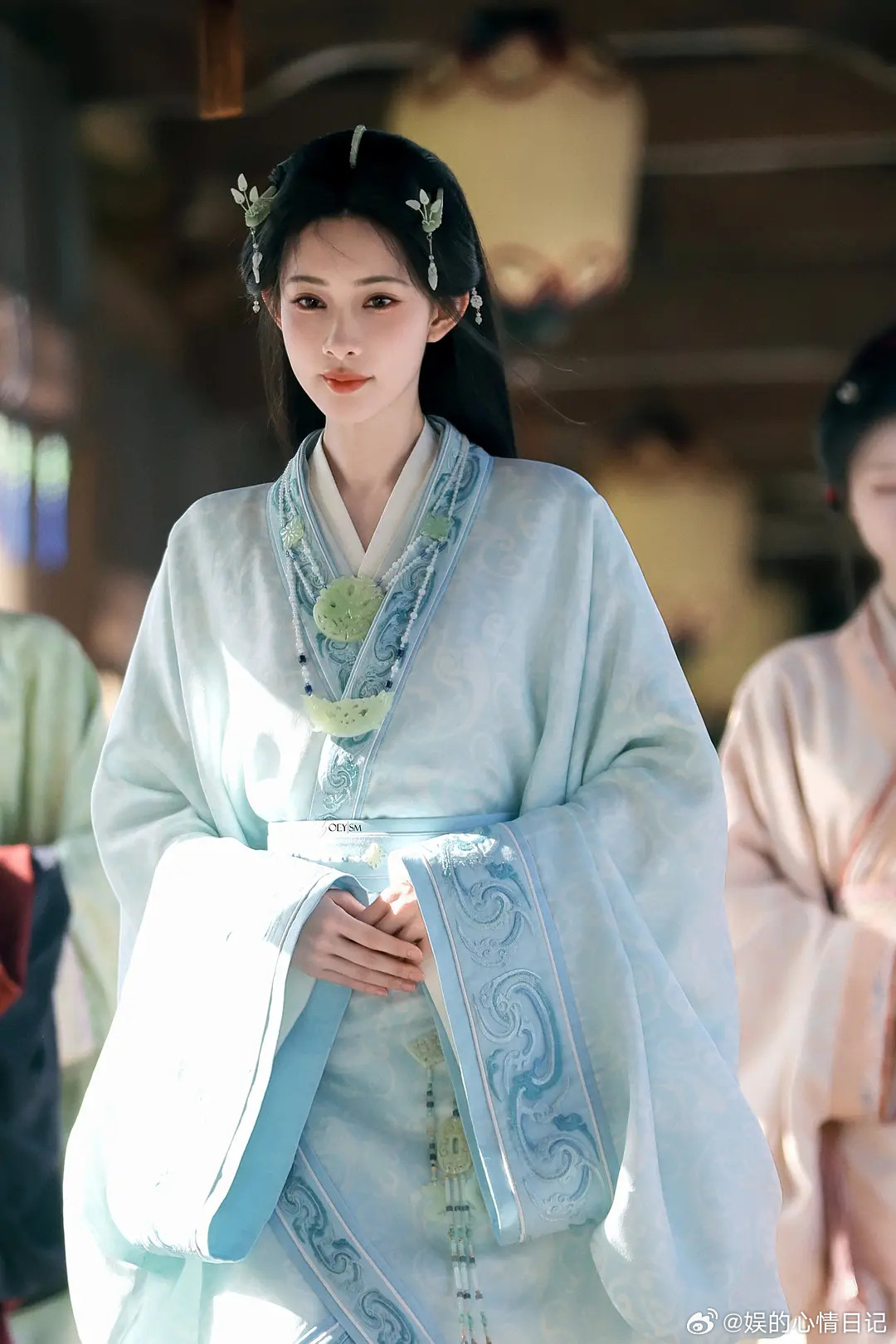 这个站姐是不是被收编了老孟有多久没有这种质量的站姐图了