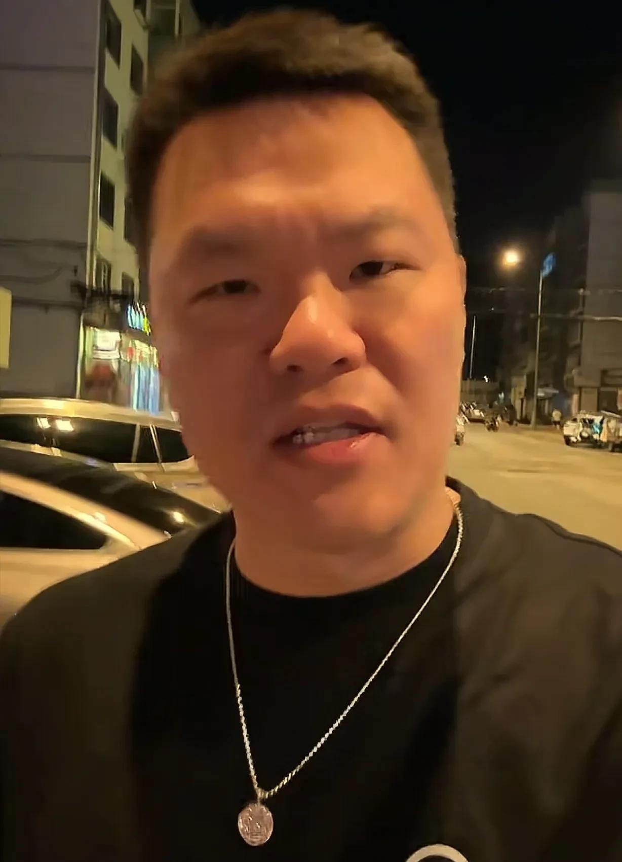 朱芳雨这招乾坤大挪移确实高！既了却陈国豪的心愿，又给广东所有球迷一个交代。