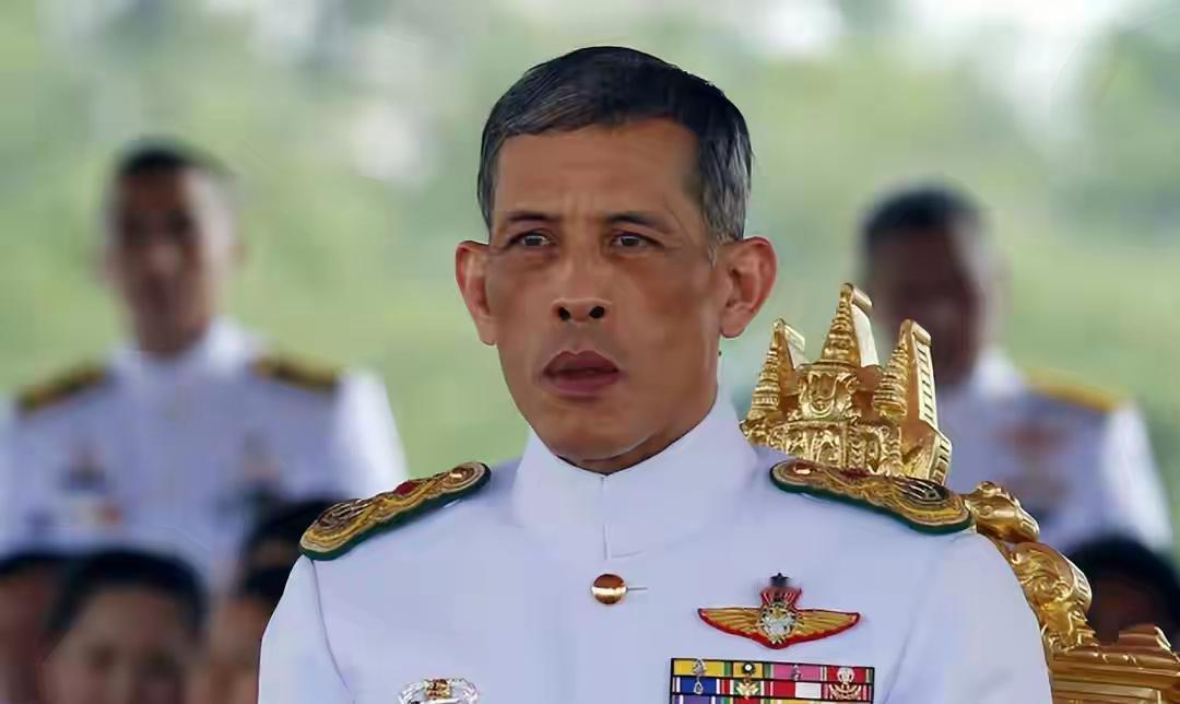 泰王50年首访华！揣着3大急事儿求帮忙，中泰双赢稳了重磅消息！泰国国王哇集拉隆