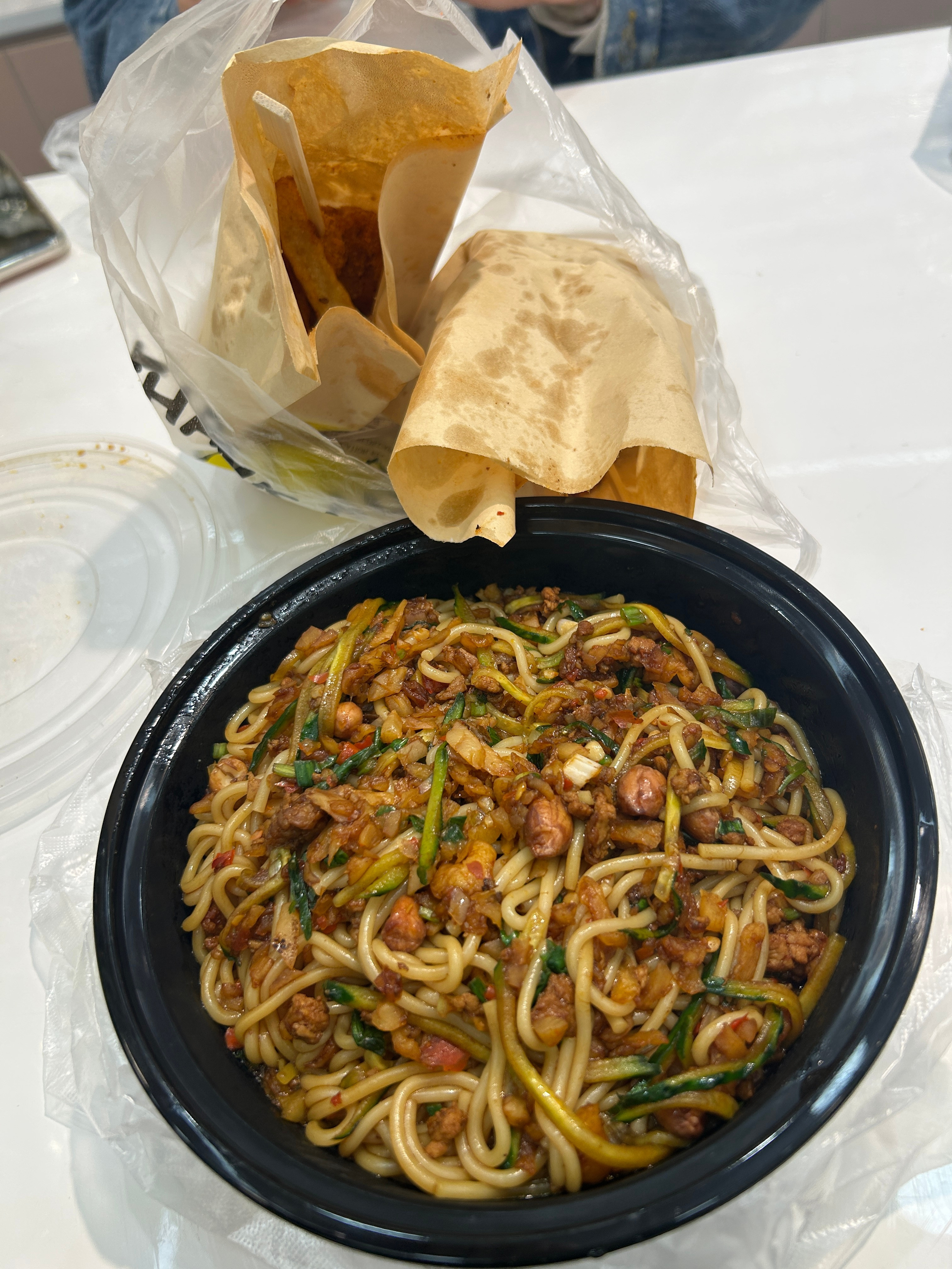 来碗南昌拌粉吃吃吧下午三点才放假的我