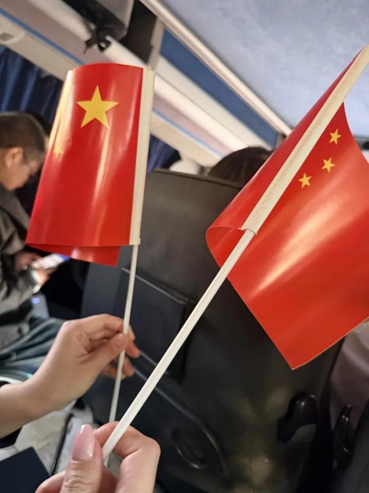 哈哈，这回把台独份子气坏了！这种“打脸”来得太及时，太痛快了！🍻这撤侨只