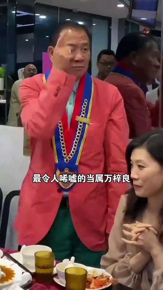 TVB历届一哥。演员今昔。万万没有想到，时隔30年后再看TVB历届一哥，只能