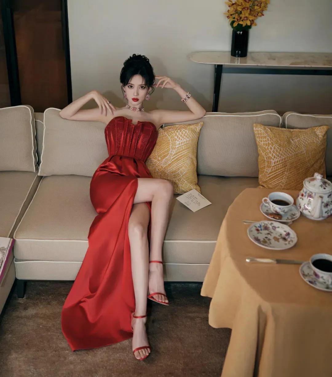 孟子义——女王驾到