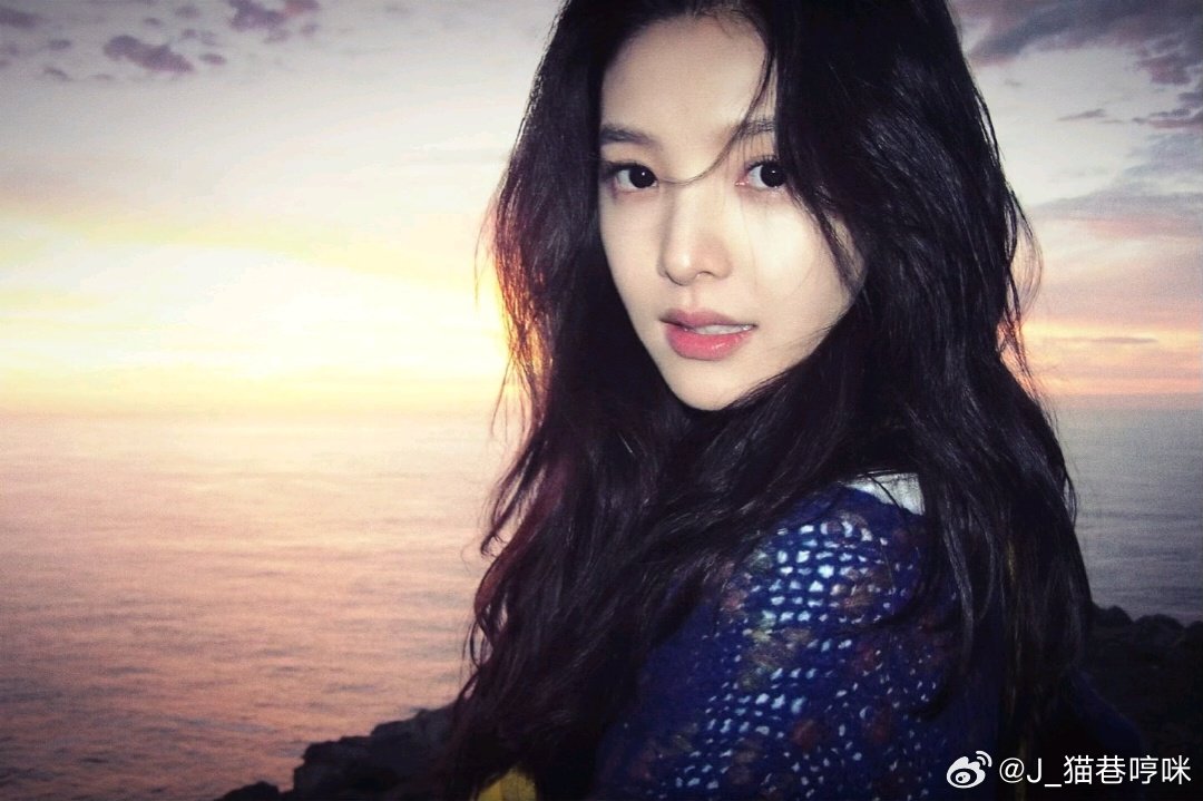 #章若楠#好好休息期待十月的你​