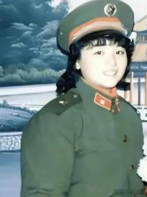 1970年，张菊芬正跟男友处得火热。他求她：“给了我吧，我肯定娶你。”她心一软，