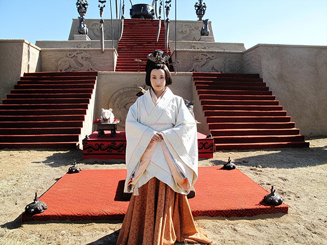 周武王之妻邑姜：姜子牙之女，前夫伯邑考？是不是乱臣十人之一？西周初年的记