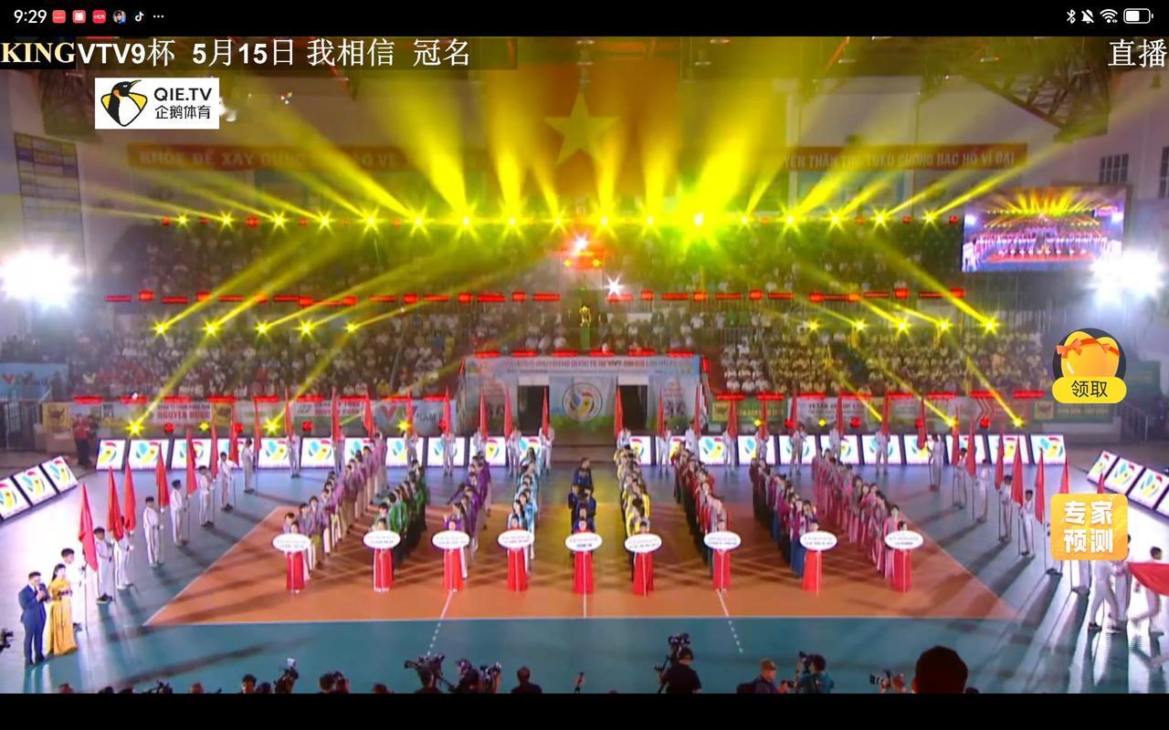 周页彤一锤定音，帮助江苏女排二队首战3：1拿下越南联赛冠军平奠隆安。5月15