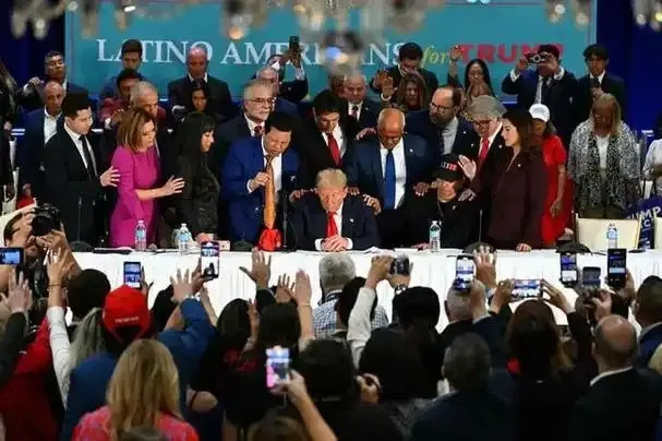 G7峰会特朗普差点气死莫老仙印度一向自视为“超级大国、发达国家”，然而在