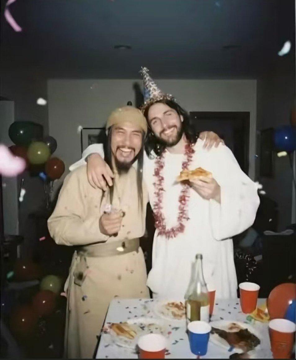 今天快乐，大家都在干啥呢