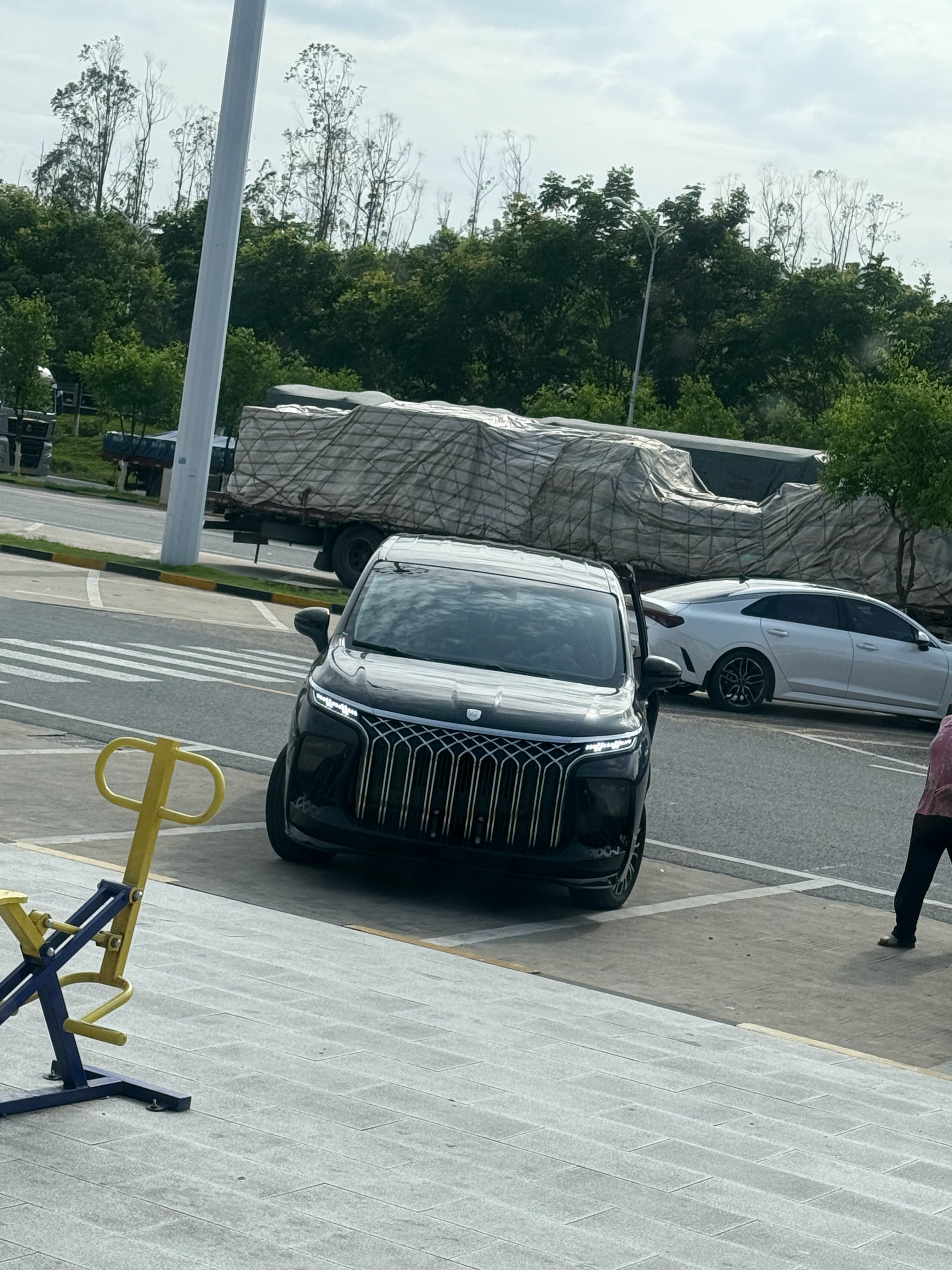什么车啊，到我知识盲区了[捂脸哭]​​​