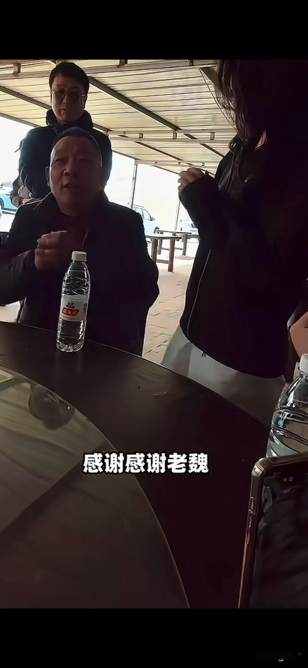 于东来回应魏建军：我们月底见面昨天晚上魏建军发了那个视频之后，今天于东来你看