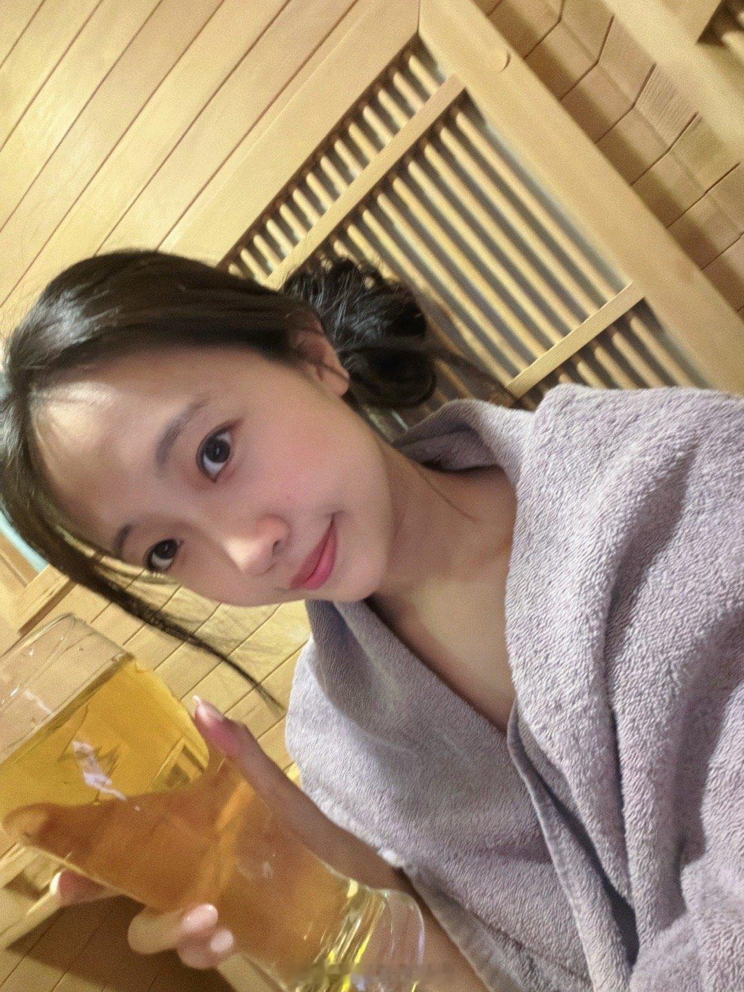 冷冷的天最适合蒸桑拿咯～