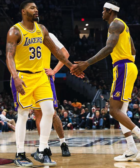 目前湖人这群角色球员都想留，但5kw空间够吗，还得去抢沃特森斯玛特、肯纳德、八