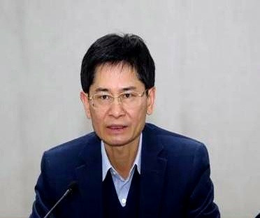山西的金湘军，广西的蓝天立，一个月内相继落马。省长、主席，正省部级，这级别，搁过