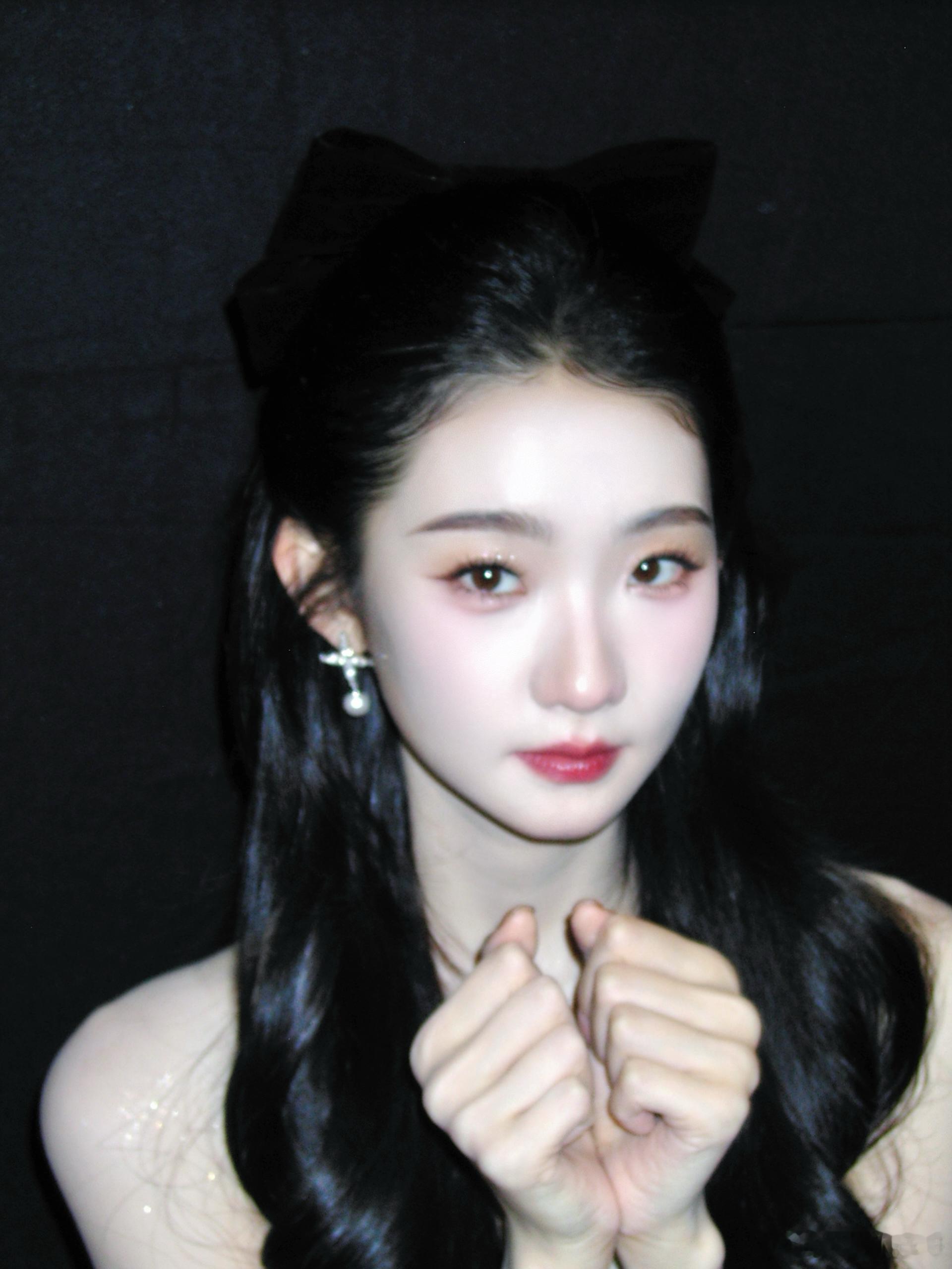 不愧是张艺凡，简直就是公主👸