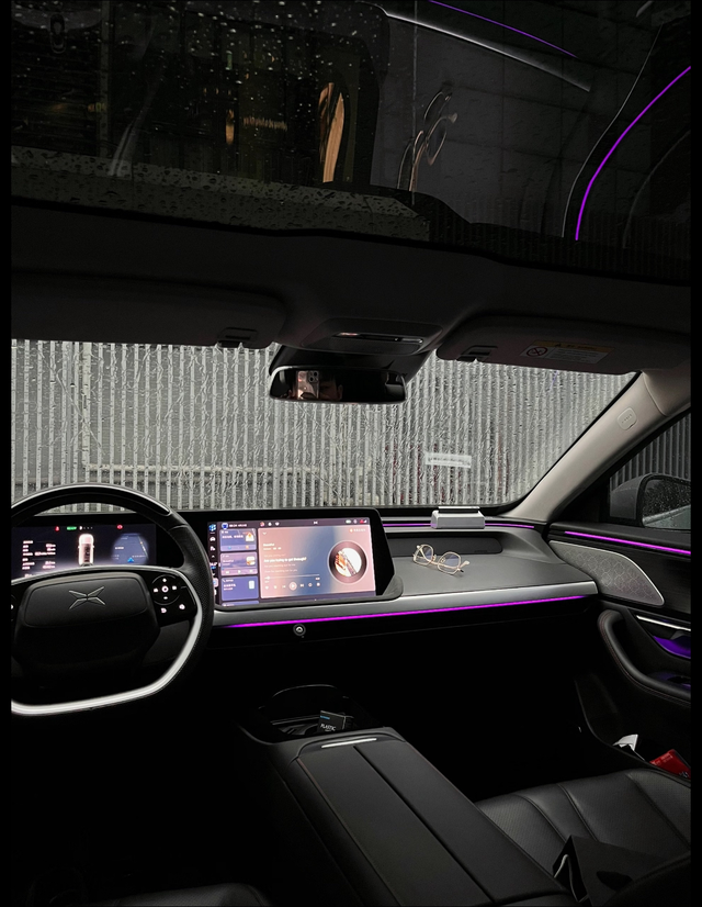 几年前的小鹏P7内饰,不比现在的差!小鹏汽车能有今天,真的离不开P7这款车!