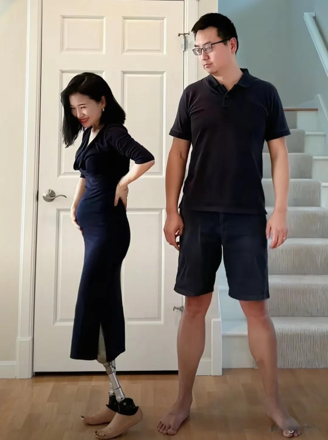 一个设计残疾人肢体的工程师也是创始人，他娶了在512失去双下肢的女孩，现在已经三