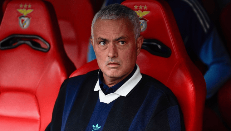 穆帅: 赛后和麦克托米奈说, 看好, 这些孩子就是下一个小麦