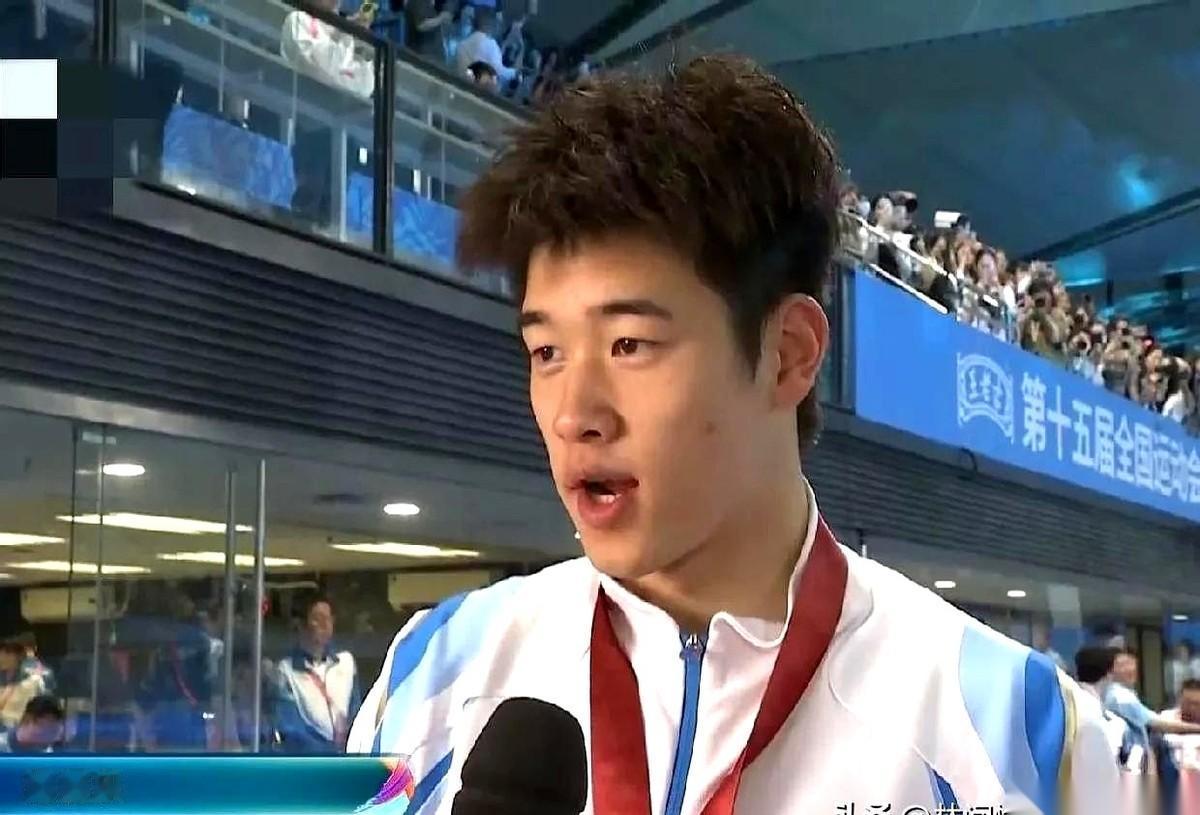 潘展乐，第五名。一晚上，两场决赛，中间就隔了不到两小时。这要是你，你怎么游？