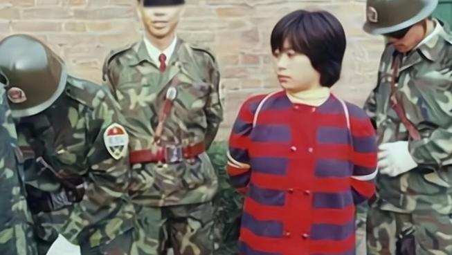 2003年6月，女毒贩冯翠琼被判处死刑，行刑前，法院问她有没有遗愿，她直言：“我