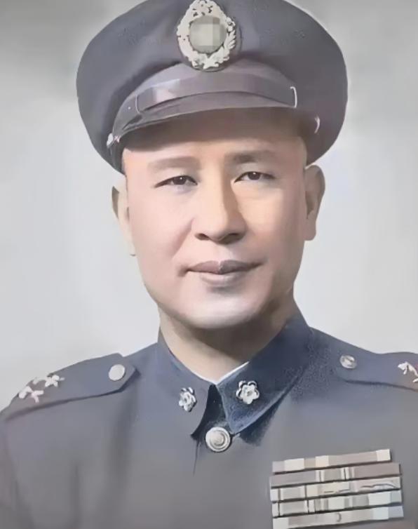 1949年，"小诸葛"白崇禧向蒋介石献策：反正打不过解放军，不如集中全部兵力