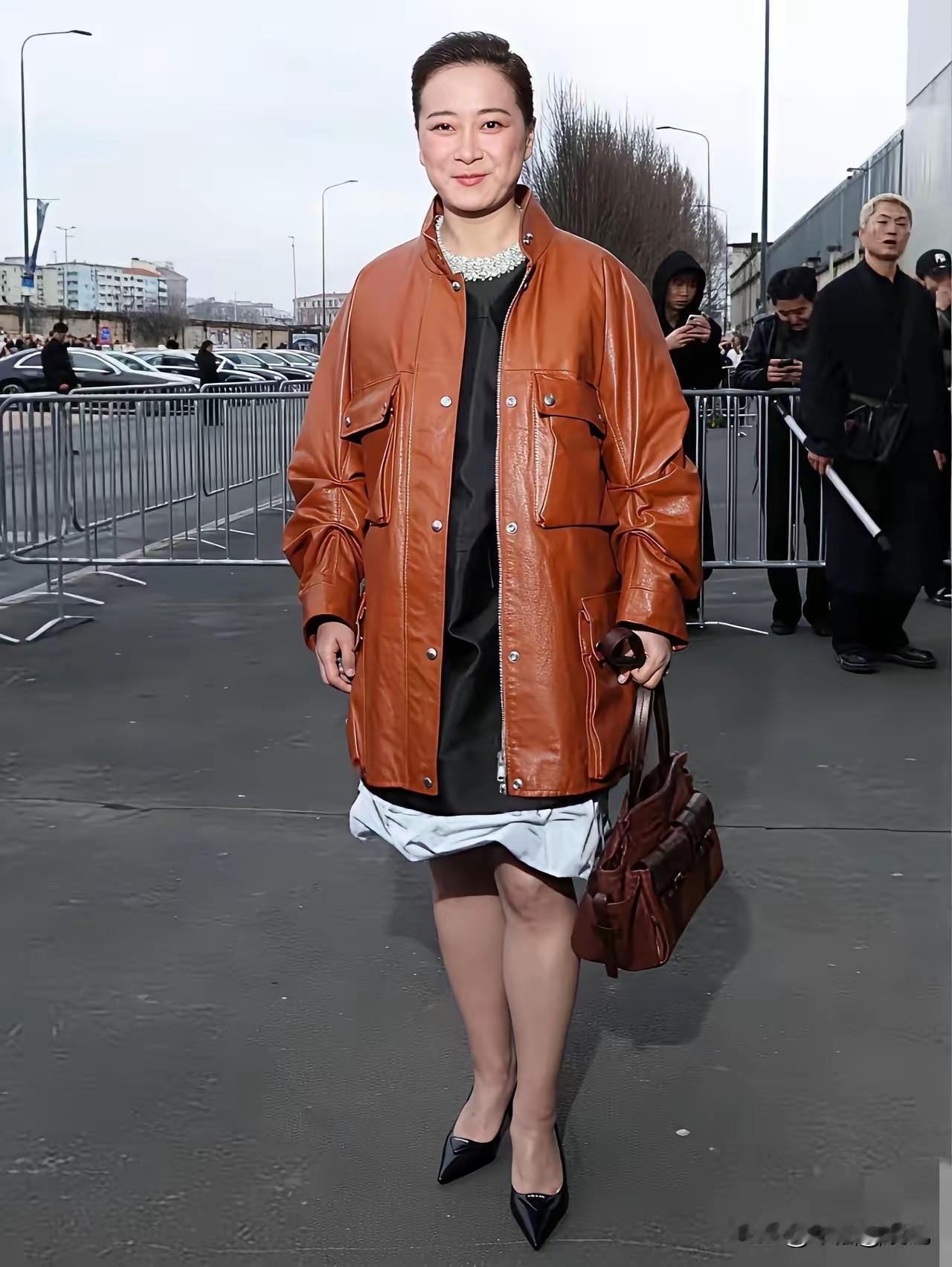 贾玲的变化好大啊，已经认不出来