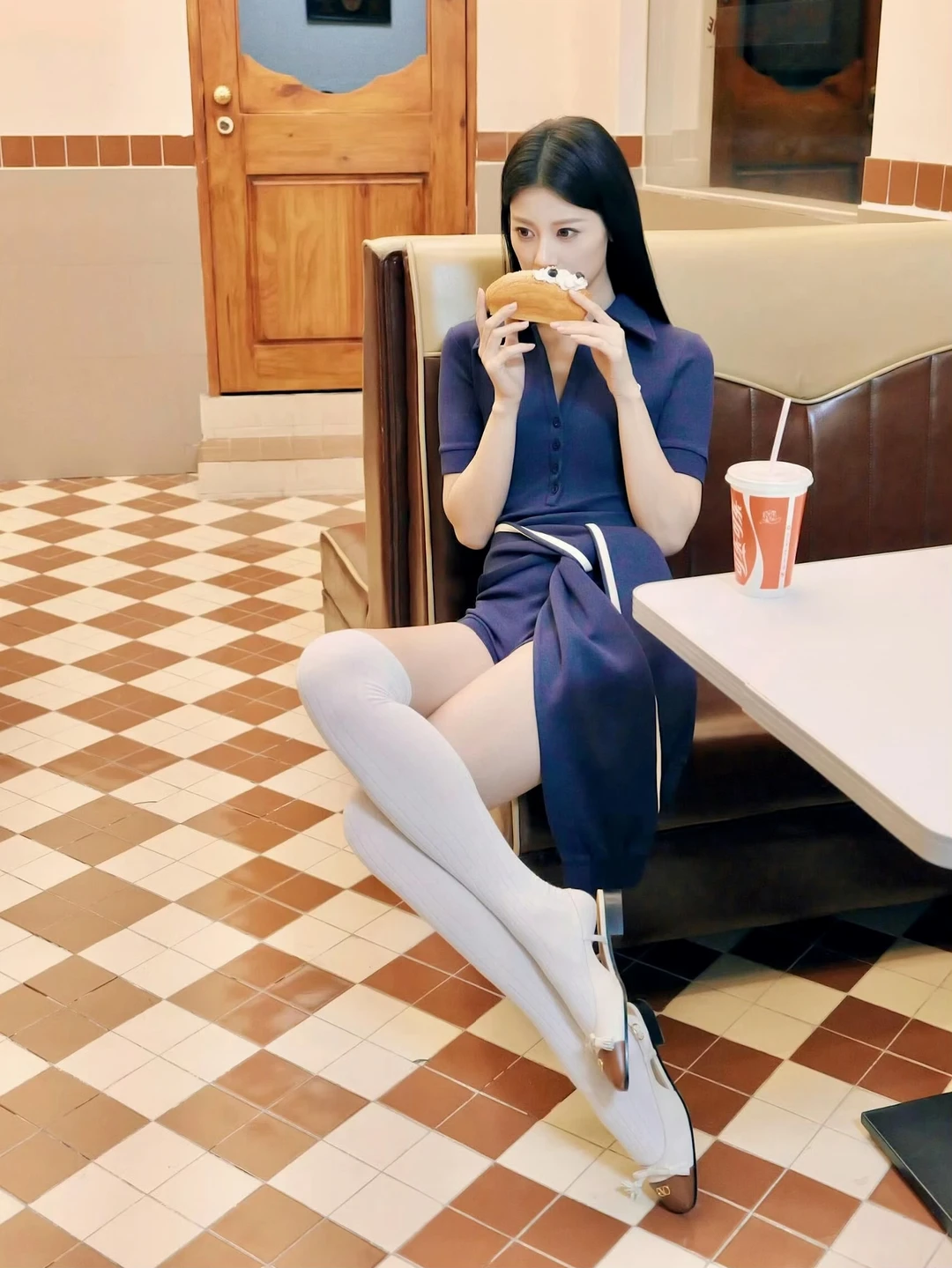 赵昭仪💙 甜美白色长袜
